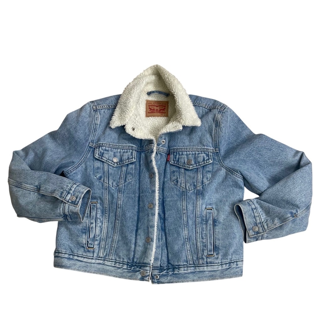 Levis Women Sherpa Lined Denim Trucker Jacket Light Wash Blue Size Large button